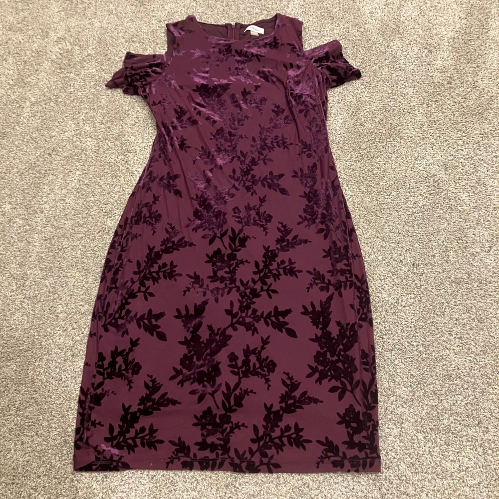Calvin Klein Plum Purple Velvet Burnout Floral Cold Shoulder Sheath Dress 6 Goth
